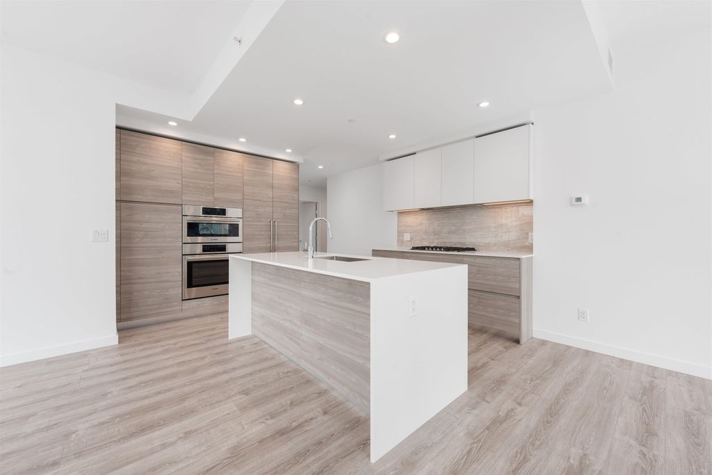 listing image 1108062720604457787