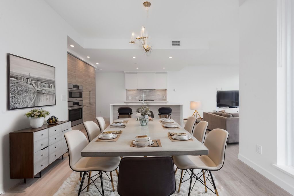 listing image 1102667873127439703