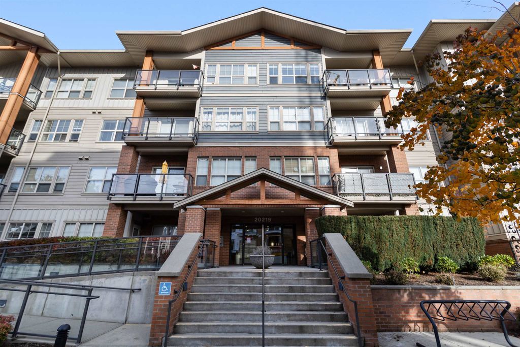 Photo of 20219 54a Avenue #214, Langley, BC V3A 0C7 (MLS # R3066127)