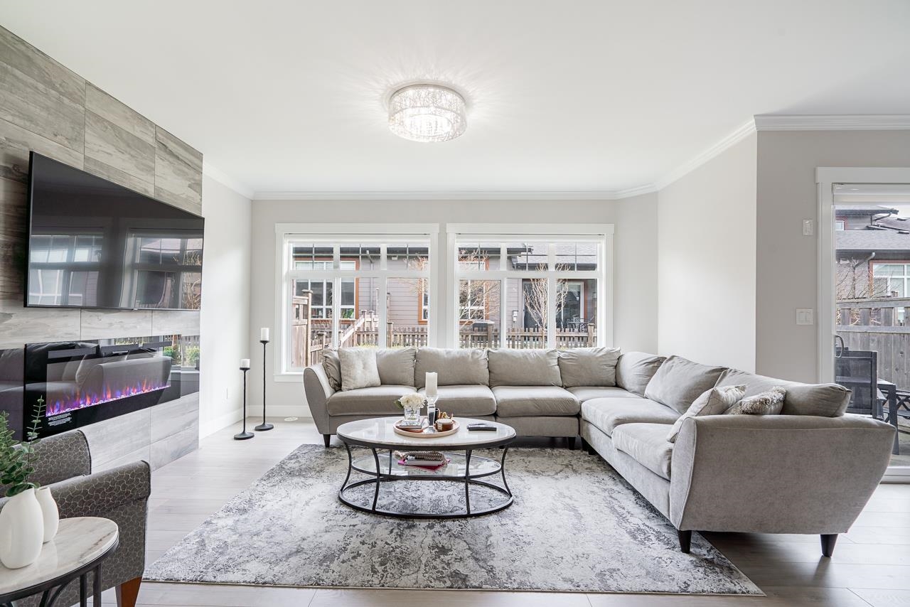 17033 Fraser Highway 12