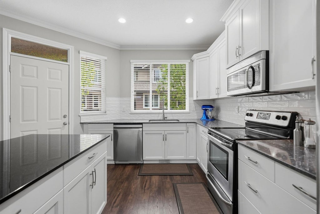 Photo of 11720 Cottonwood Drive #65, Maple Ridge, BC V2X 0G7 (MLS # R3169186)