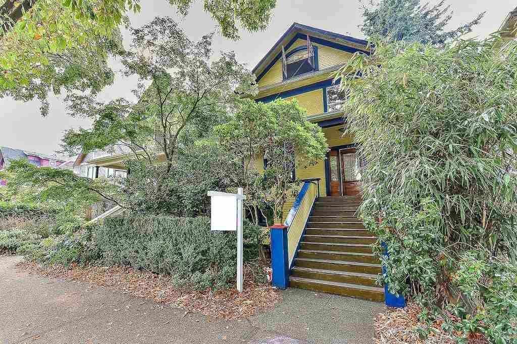 listing image 1109299667266618978