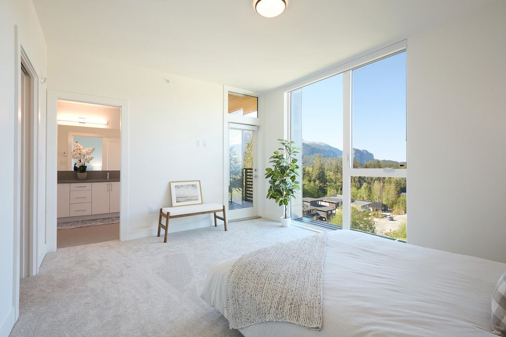 listing image 1106703907685459570