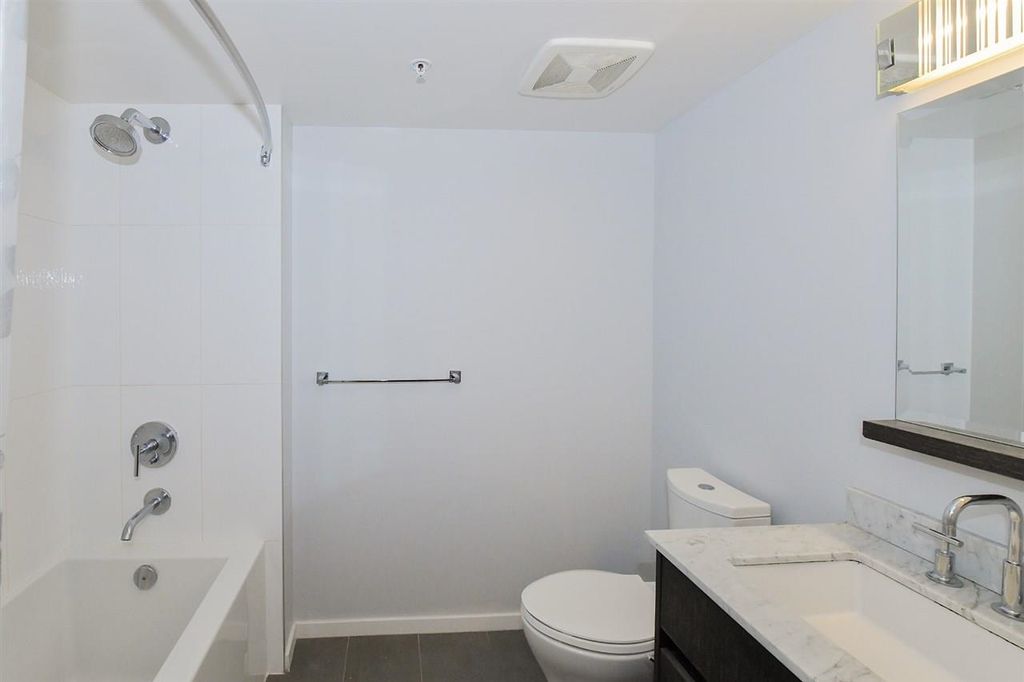 listing image 1104911532834452854