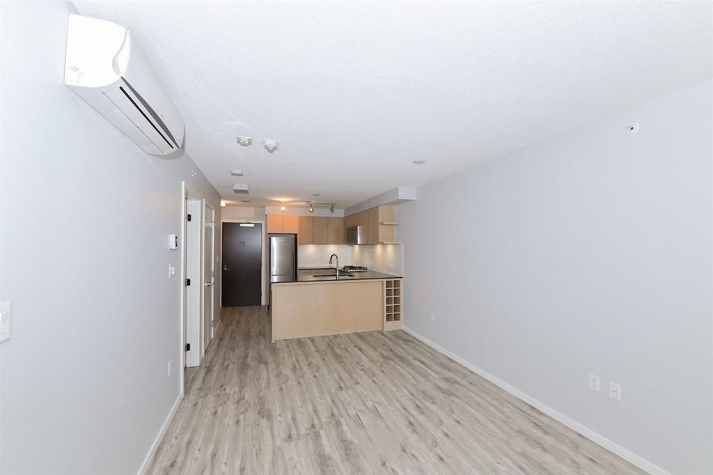 listing image 1107552448948844924