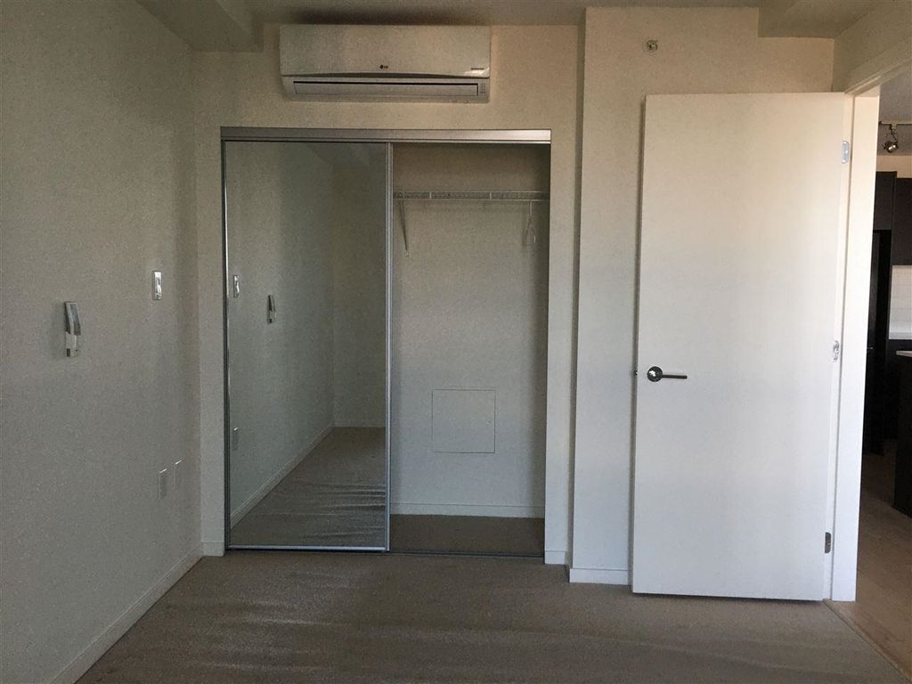 listing image 1109434445838723533