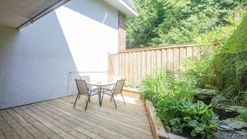 5340 Hastings Street 214 Burnaby BC V5B 1R1