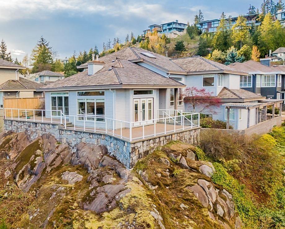 4751 Headland Drive