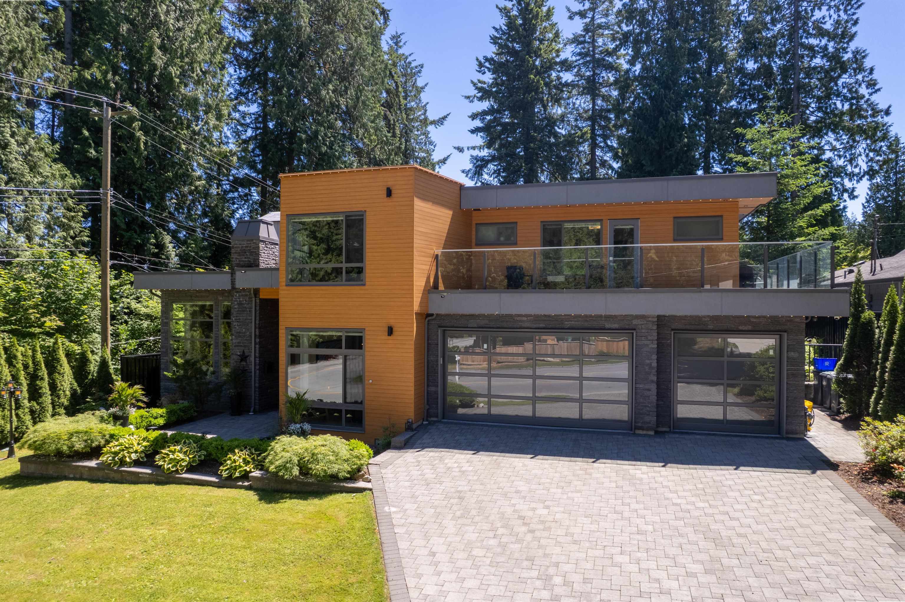 693 E Osborne Road