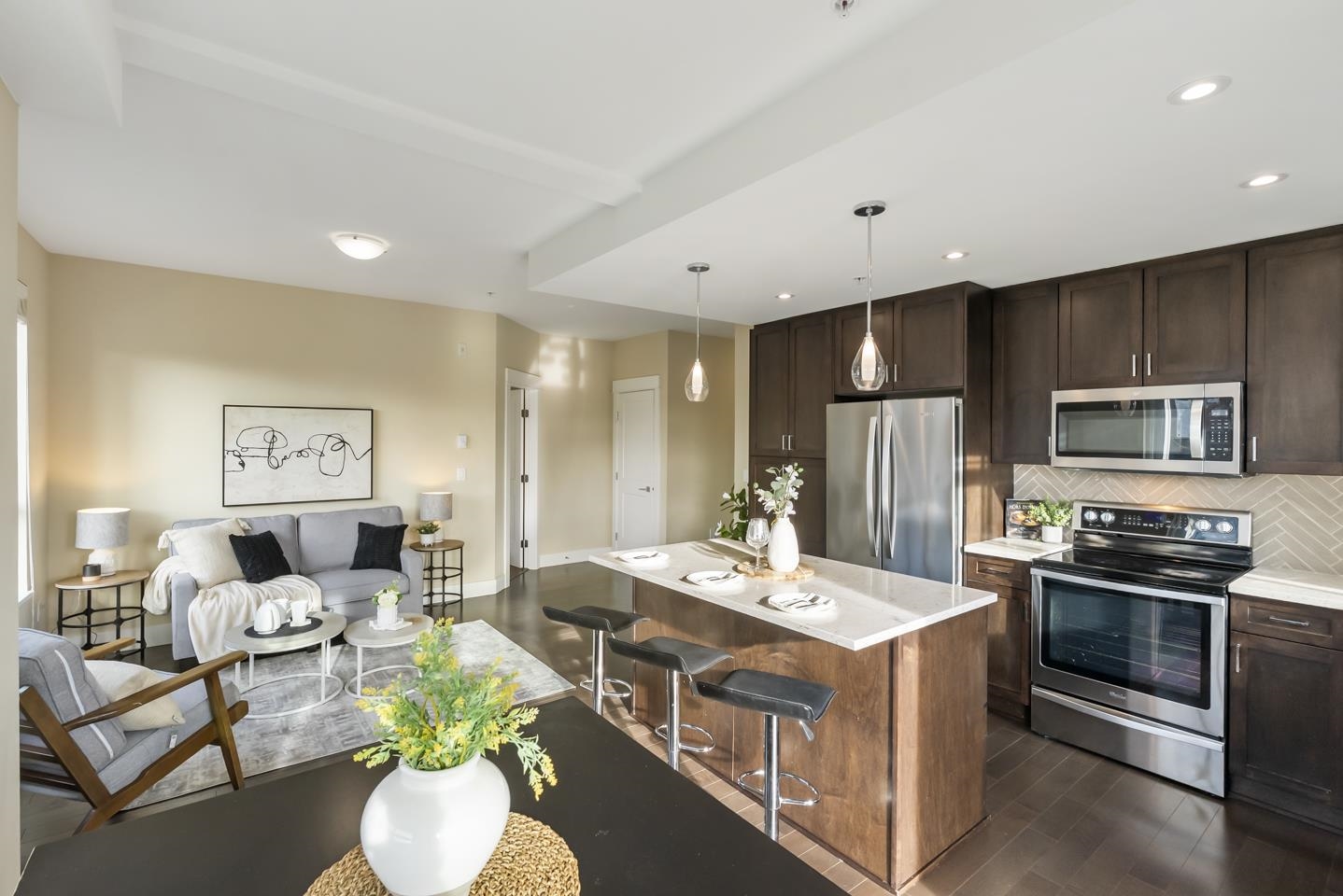 2180 Kelly Avenue 3314