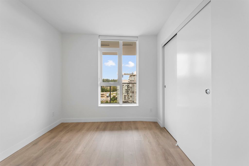 listing image 1104854480887641648