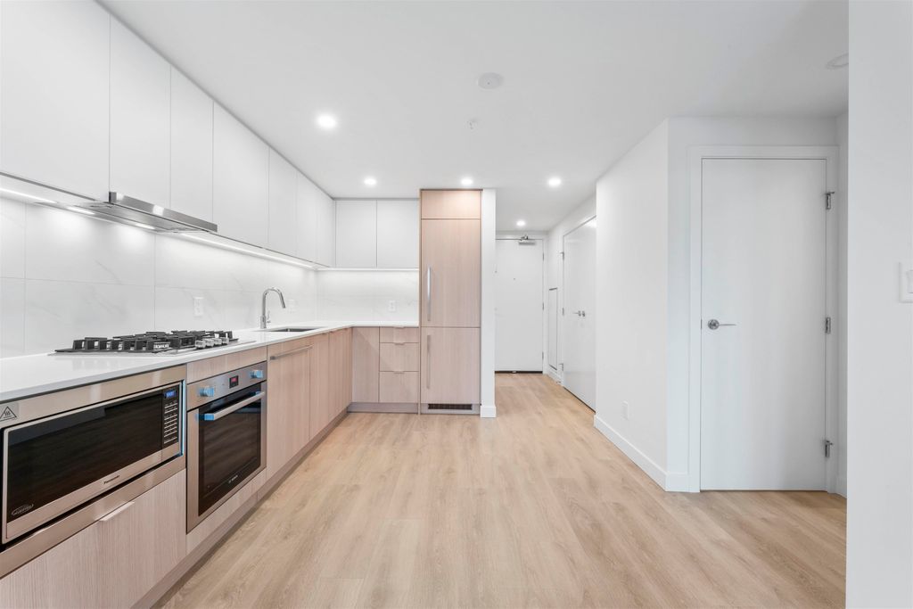 listing image 1108260632370974590