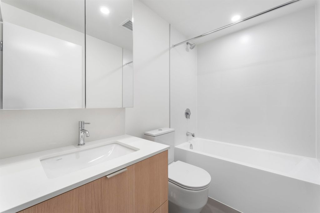 listing image 1107787135333721619