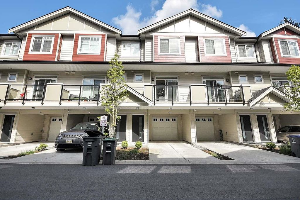 listing image 1107376643947265928