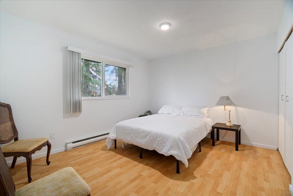 listing image 1109519315769834088