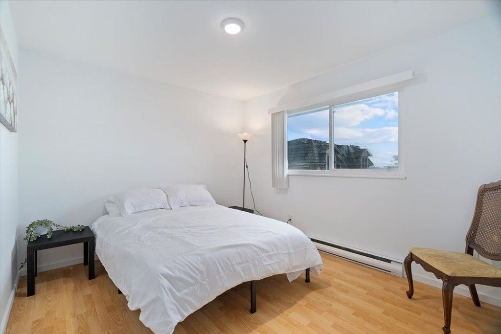 listing image 1102578906080353948