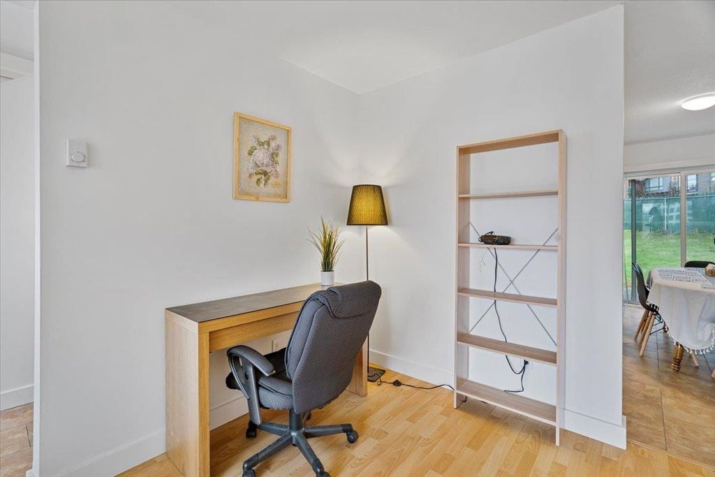 listing image 1107276984889095641