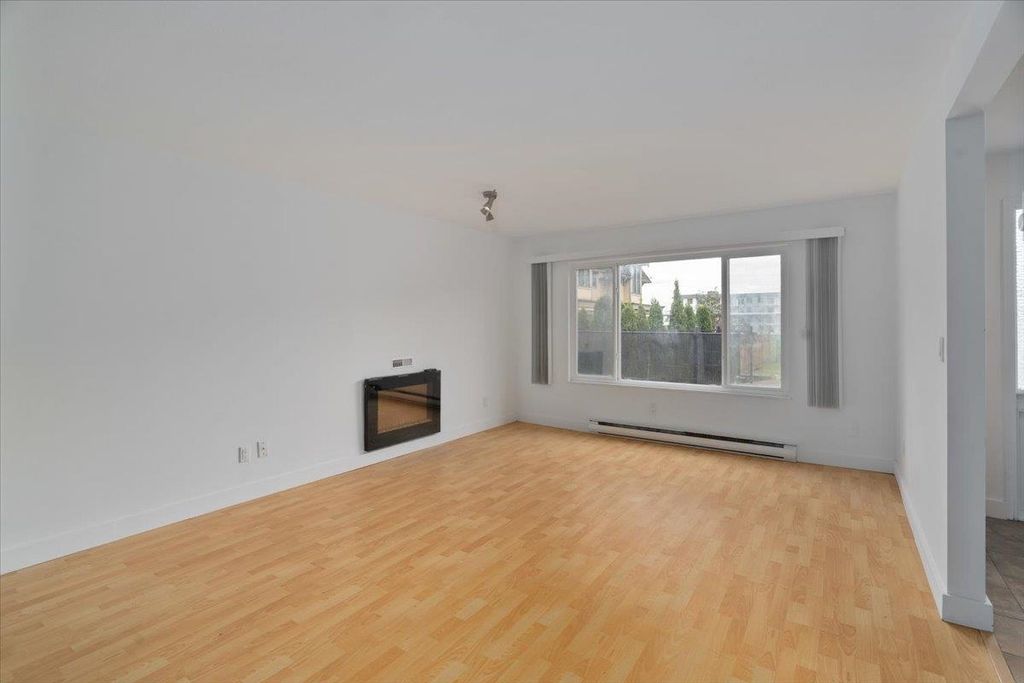 listing image 1107748530351635460