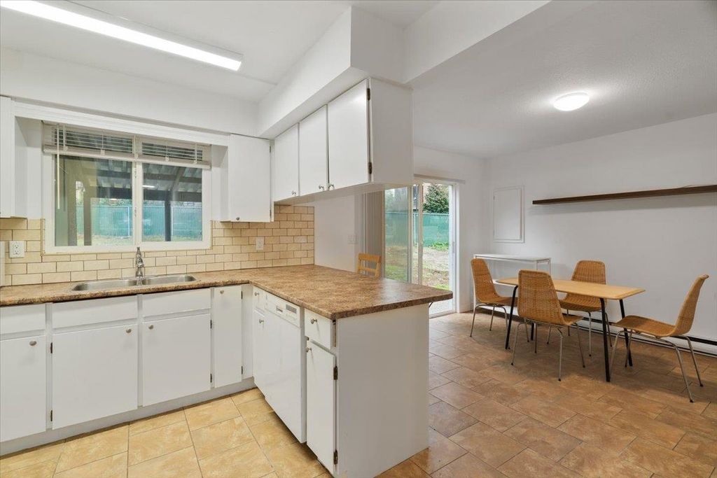 listing image 1104711515414099799