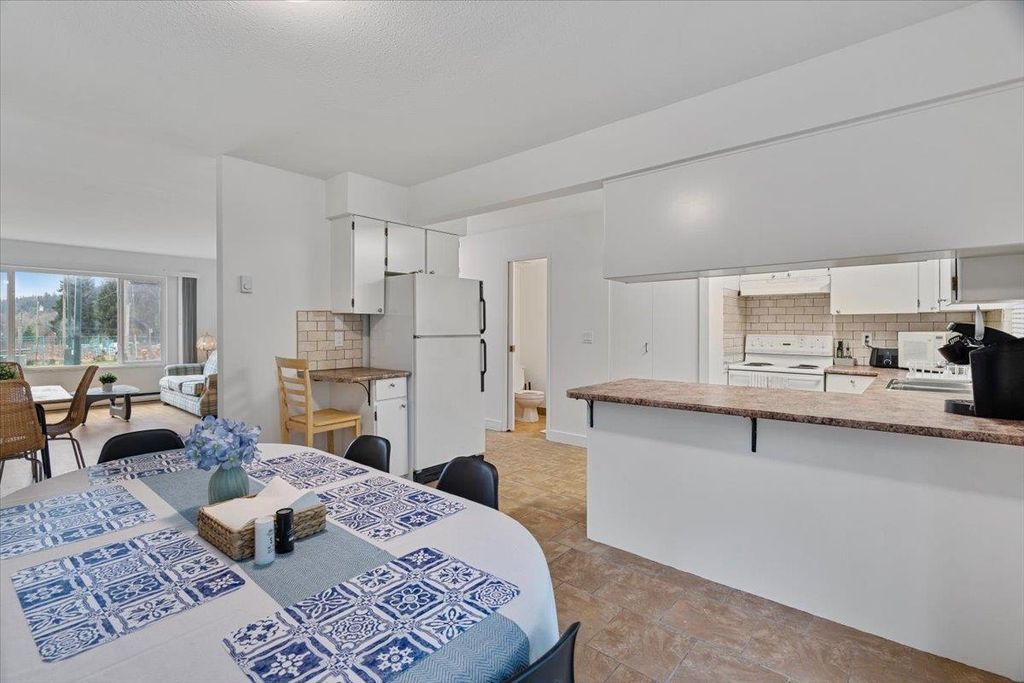 listing image 1103488752727230319