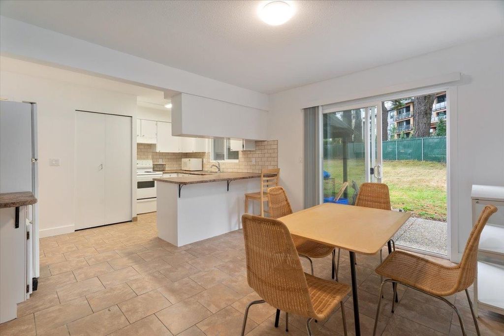 listing image 1101467734709048454