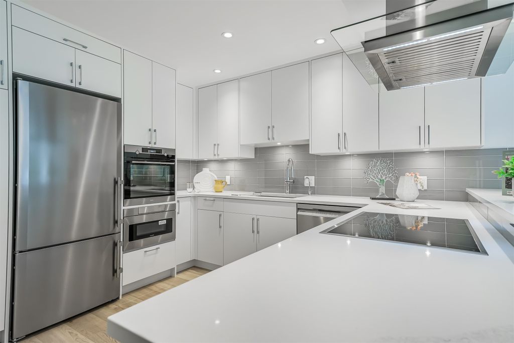 listing image 1103775348298745063