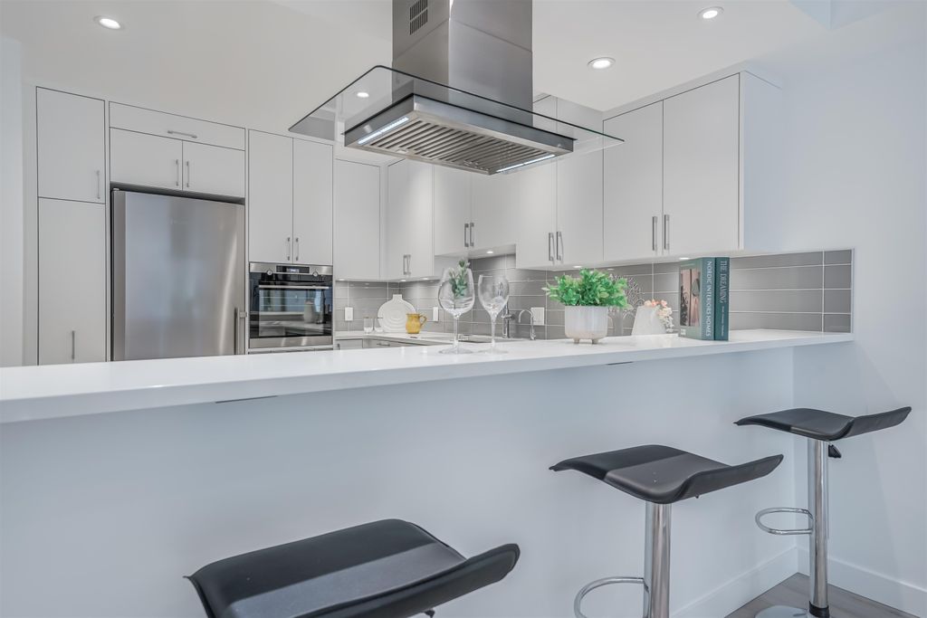 listing image 1101664024775928444