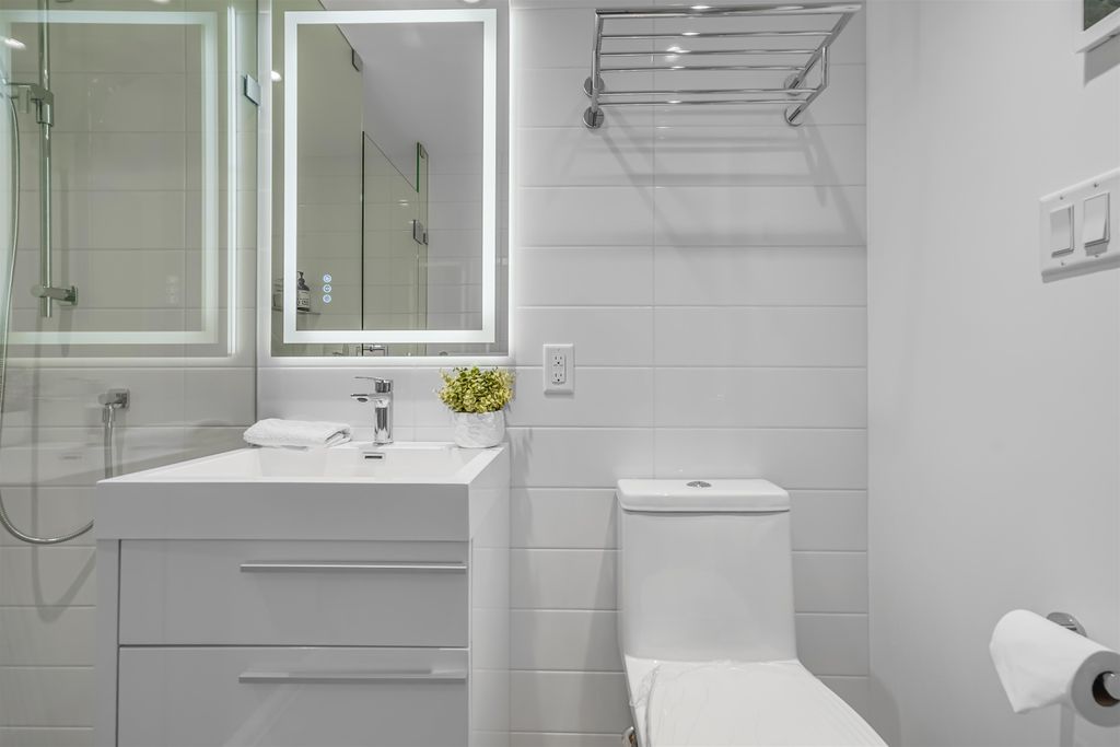 listing image 1109400668720674584