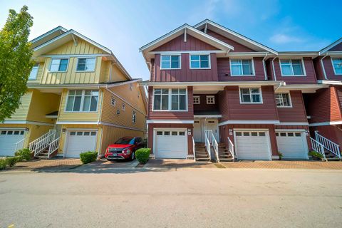 935 Ewen Avenue 68 New Westminster BC V3M 0A1