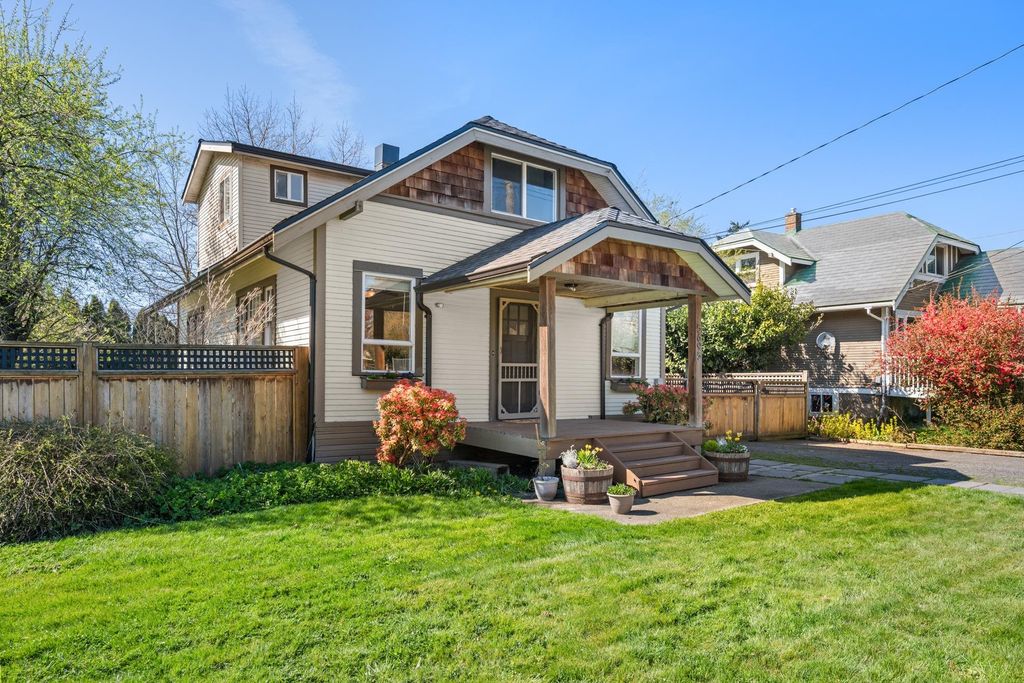 Photo of 5695 Riverside Street, Abbotsford, BC V4X 1T4 (MLS # R3110159)