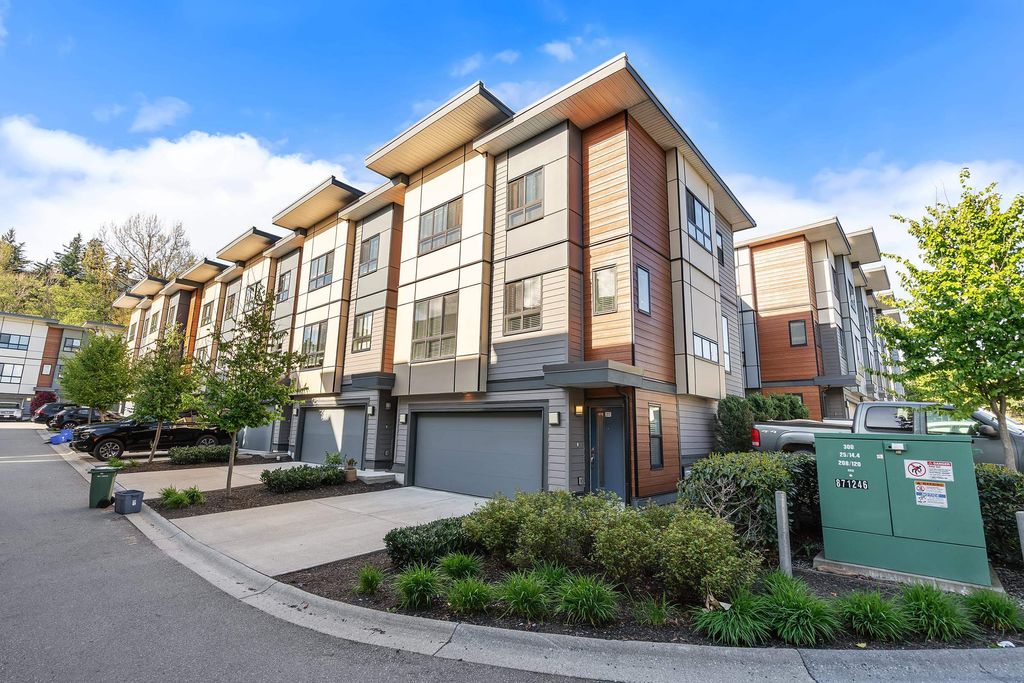 Photo of 1938 North Parallel Road #23, Abbotsford, BC V3G 2C6 (MLS # R3113278)