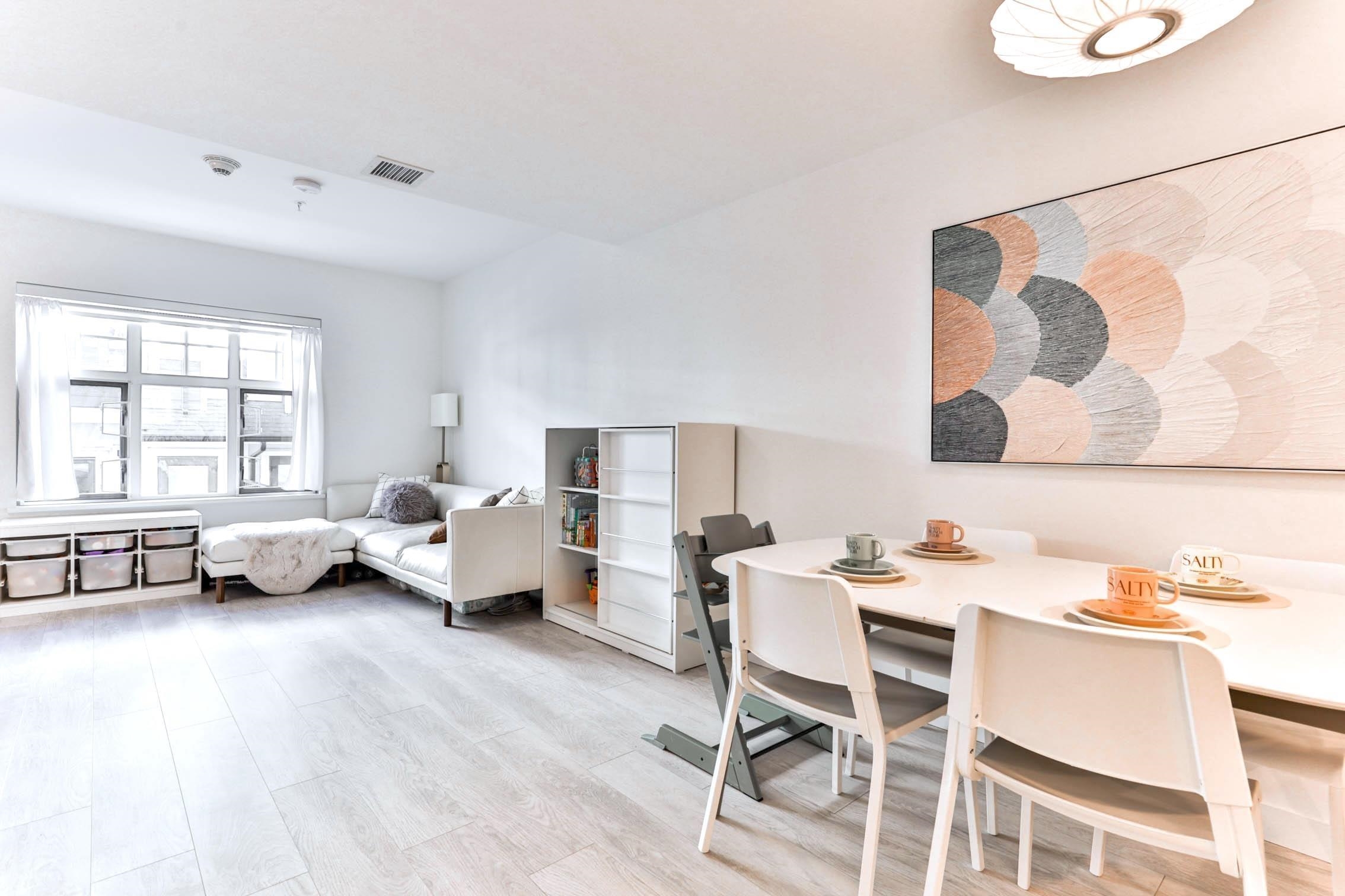 678 Fairview Street 204