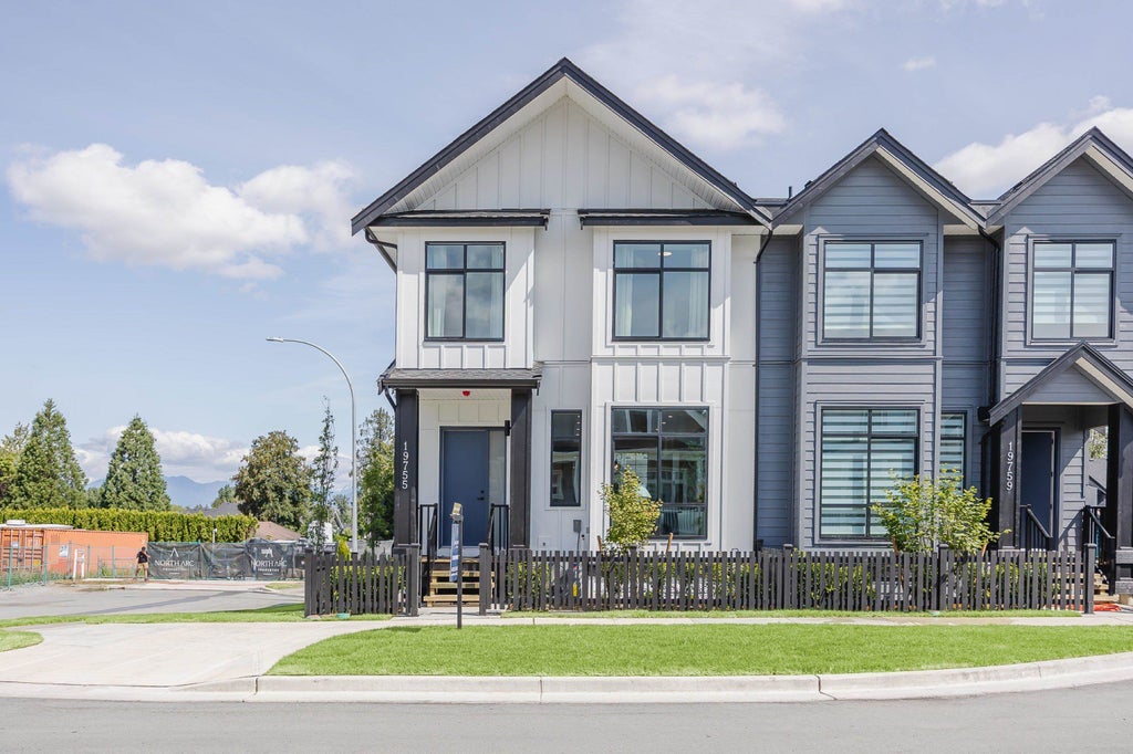 Photo of 19771 75b Avenue, Langley, BC V2Y 1S1 (MLS # R3148498)