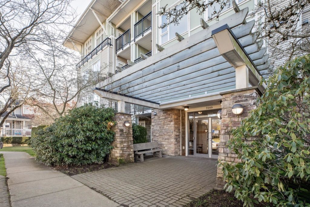 listing image 1102381232973584123