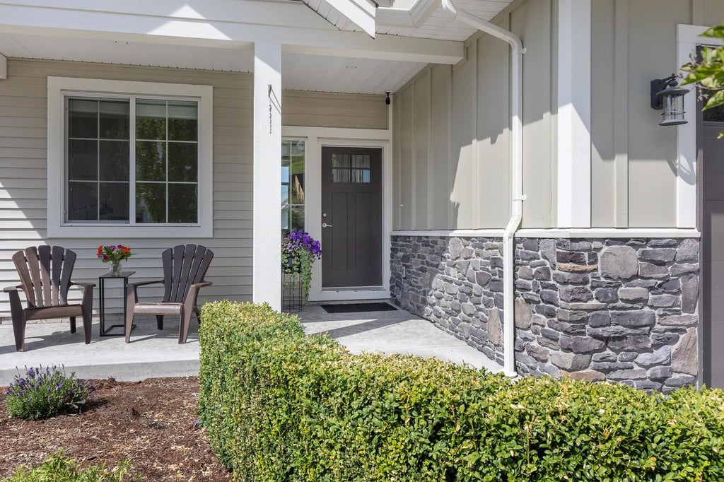 Photo of 50197 Kensington Drive, Chilliwack, BC V4Z 1J5 (MLS # R3151332)