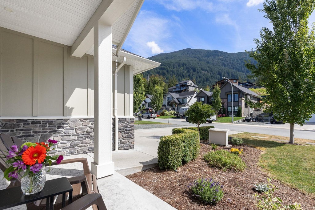 Photo of 50197 Kensington Drive, Chilliwack, BC V4Z 1J5 (MLS # R3151332)