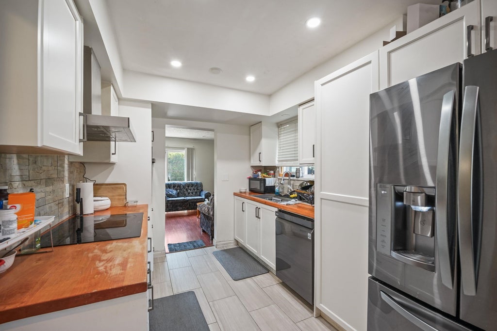 Photo of 13880 74 Avenue #75, Surrey, BC V3W 7E6 (MLS # R3147193)