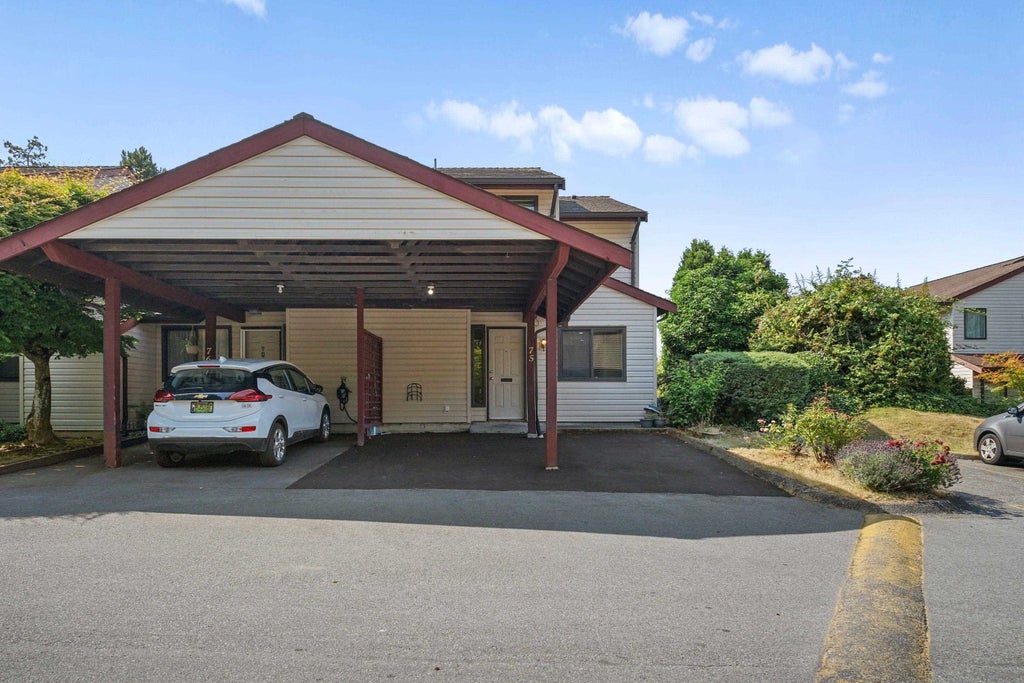 Photo of 13880 74 Avenue #75, Surrey, BC V3W 7E6 (MLS # R3147193)