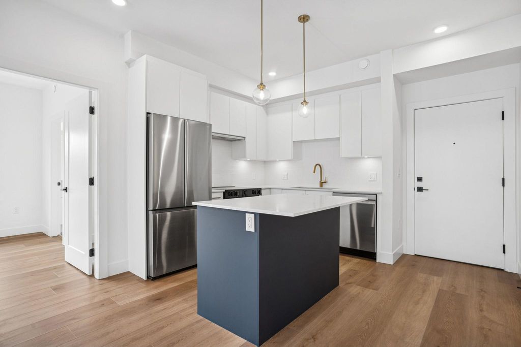 Photo of 20286 72b Avenue #308, Langley, BC V2Y 1T2 (MLS # R3124397)