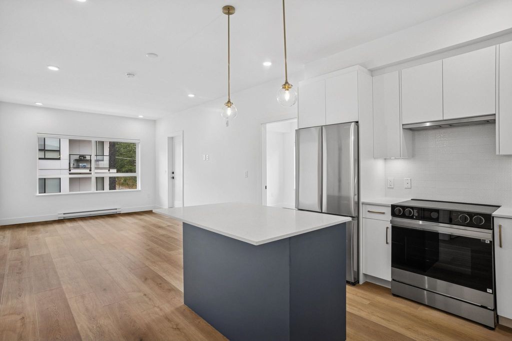 Photo of 20286 72b Avenue #308, Langley, BC V2Y 1T2 (MLS # R3124397)