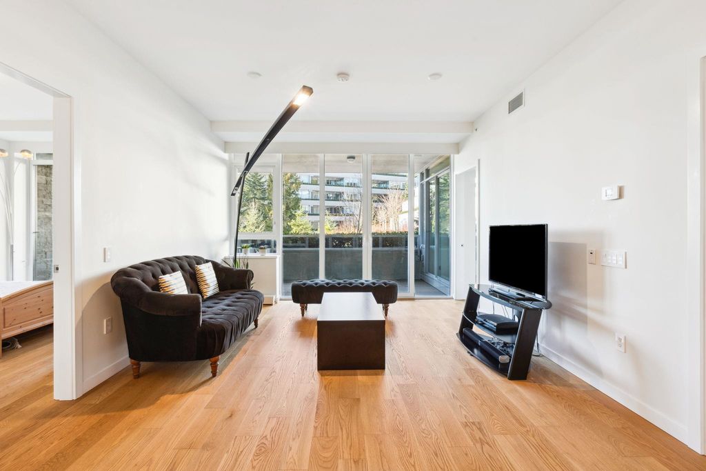 listing image 1106343891546539534