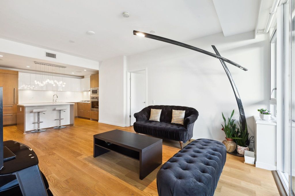 listing image 1102437340506507308