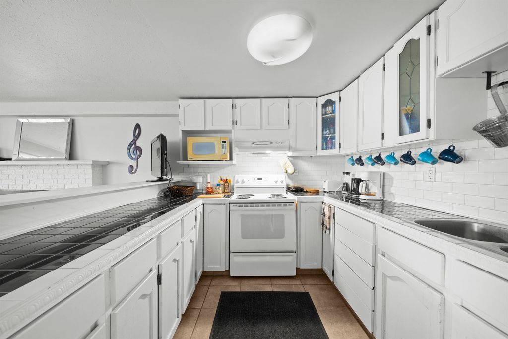 listing image 1108223189315653555