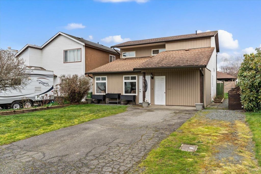Photo of 45475 Meadowbrook Drive, Chilliwack, BC V2P 7K3 (MLS # R3108368)