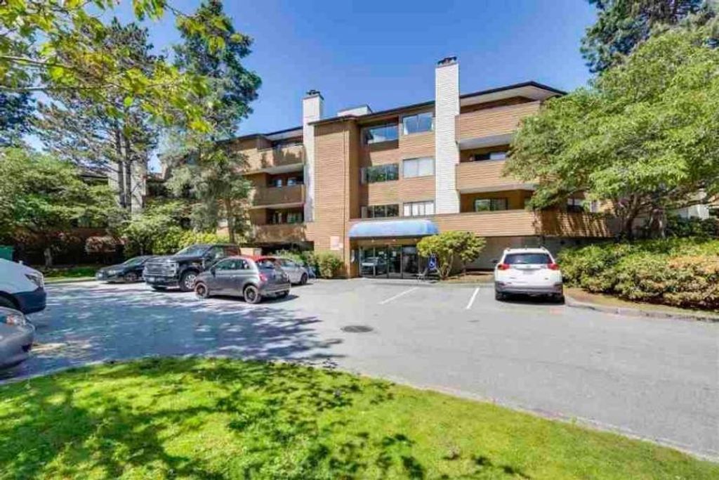 listing image 1107436234278655547
