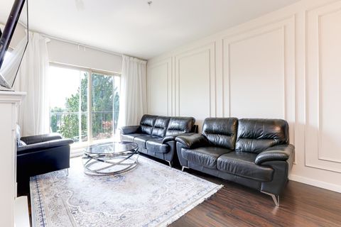 22290 North Avenue 307 Maple Ridge BC V2X 8Z8