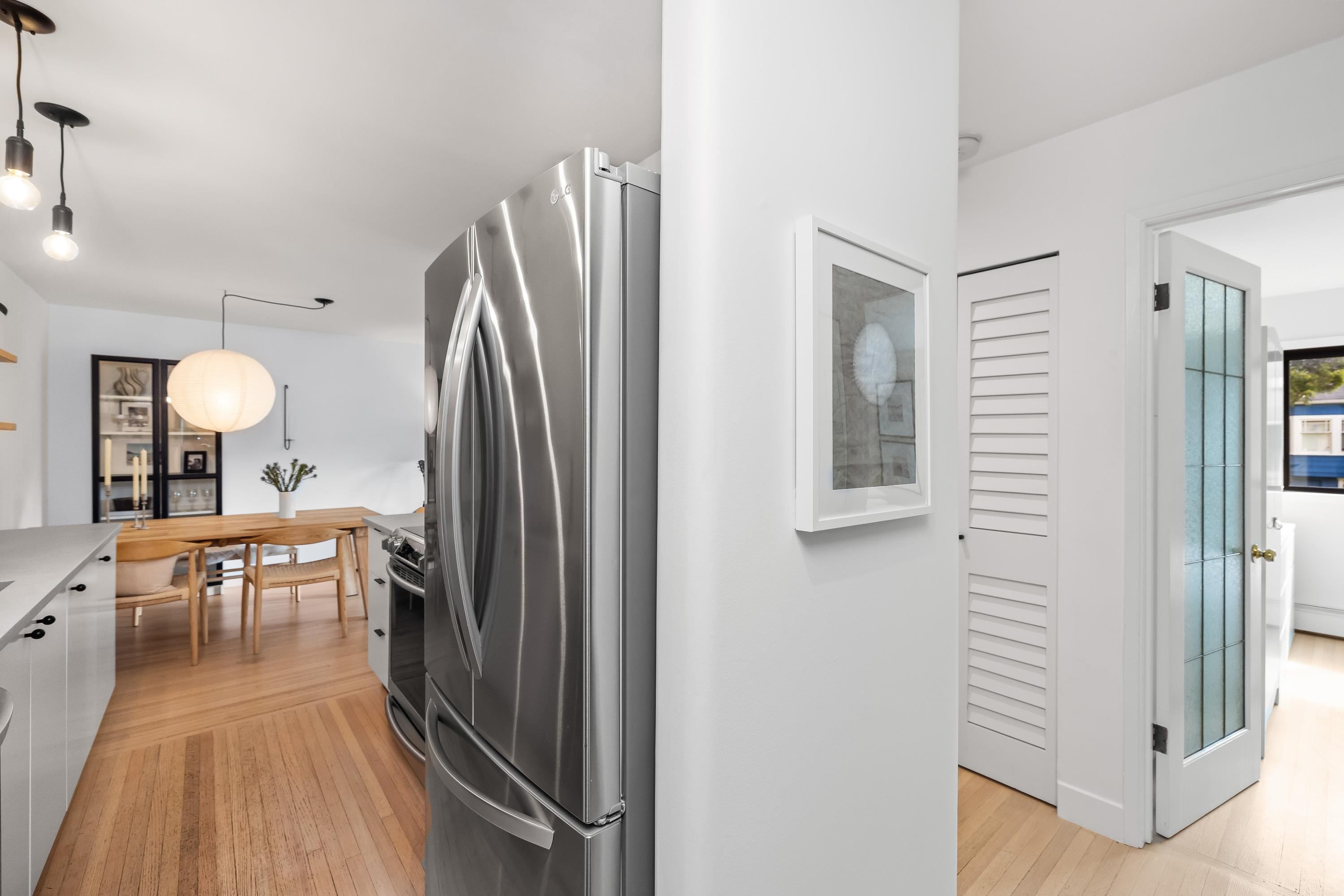 1424 Walnut Street 207