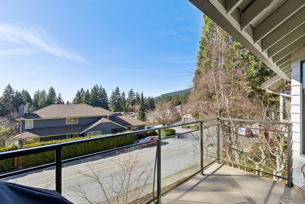 listing image 1101239325621259233