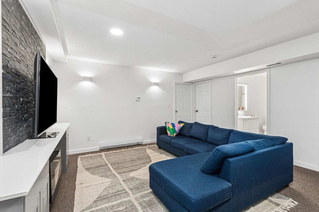 listing image 1104566974938282264