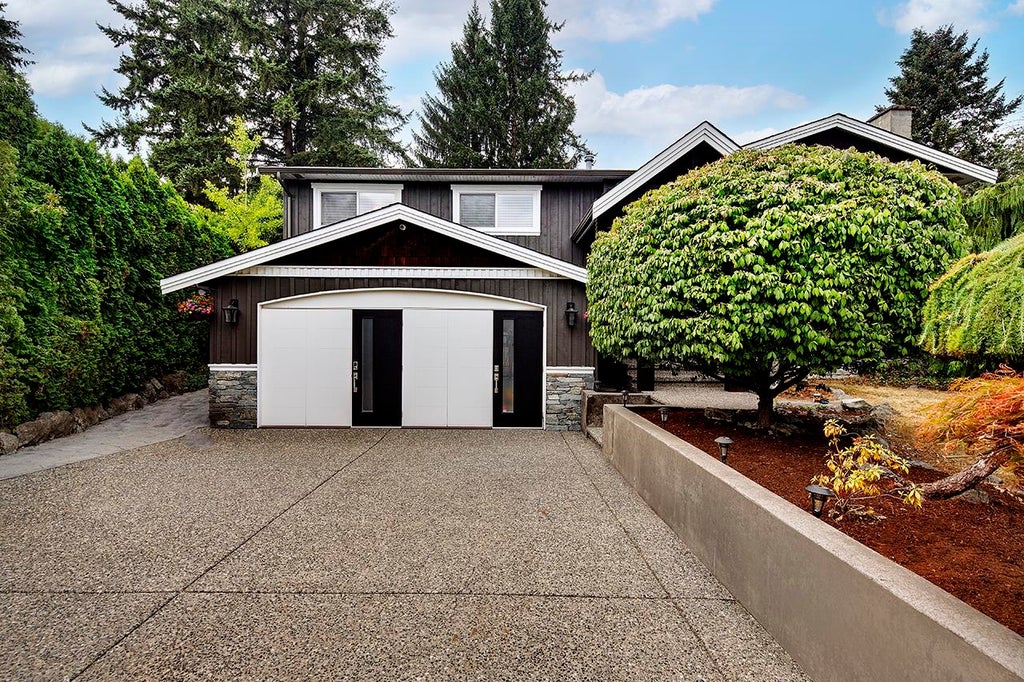 Photo of 3953 206a Street, Langley, BC V3A 7A8 (MLS # R3166846)